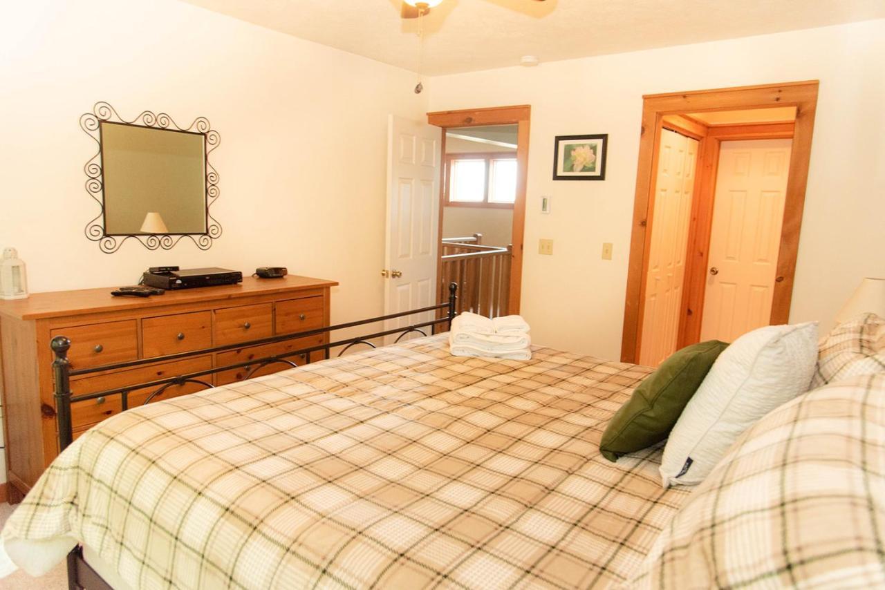 Camelback Private Home Located Behind Waterpark & Ski Lift タナーズビル エクステリア 写真