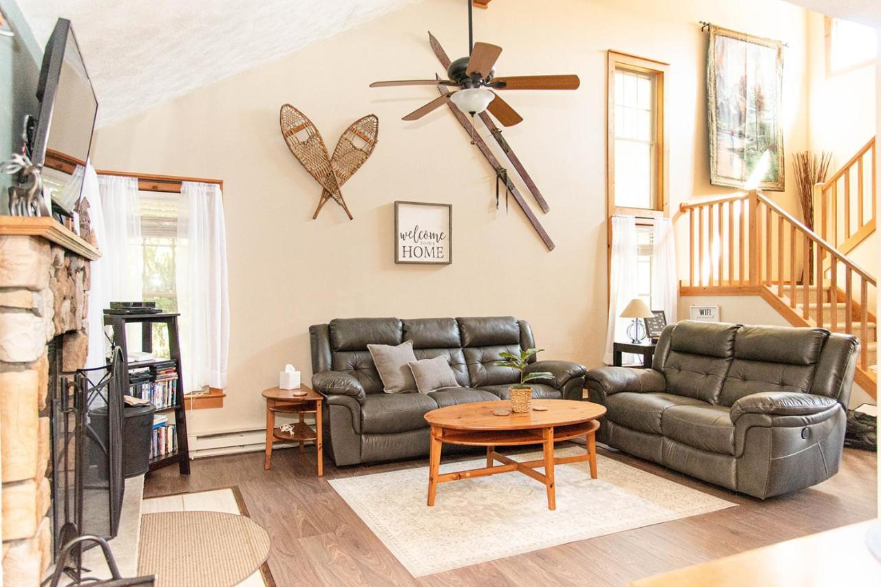 Camelback Private Home Located Behind Waterpark & Ski Lift タナーズビル エクステリア 写真