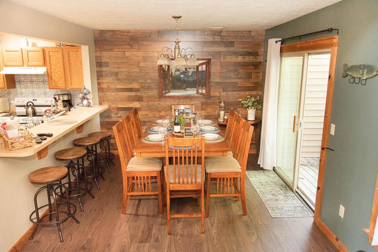 Camelback Private Home Located Behind Waterpark & Ski Lift タナーズビル エクステリア 写真