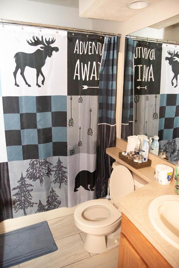 Camelback Private Home Located Behind Waterpark & Ski Lift タナーズビル エクステリア 写真