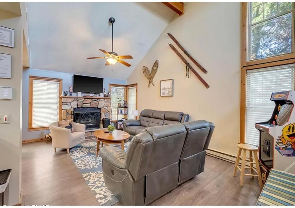 Camelback Private Home Located Behind Waterpark & Ski Lift タナーズビル エクステリア 写真